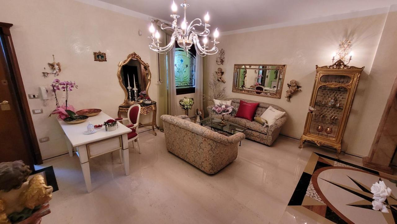 Queen'S Luxurious House Gallipoli Exterior foto